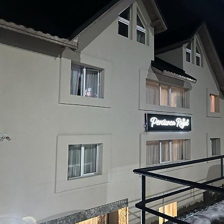 Pensiunea Royal Ranca Exterior photo